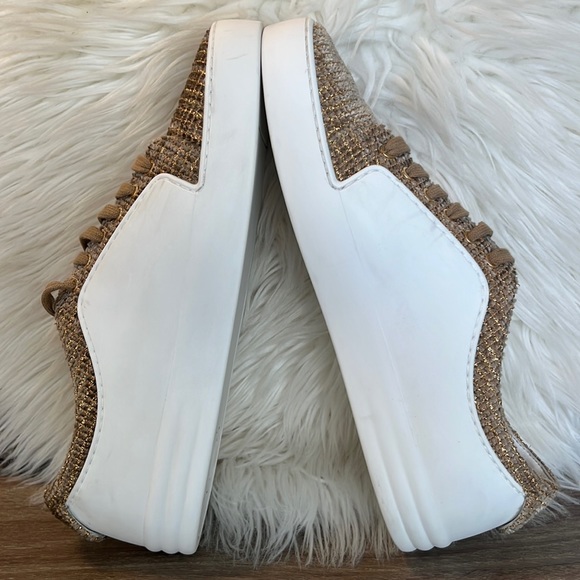 Authentic Chanel Tweed/Leather Interlocking CC Logo Sneakers - Picture 11 of 16